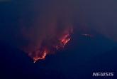 경남 합천 '산불' 심각, 대응 3단계 발령...주민 214명 대피