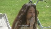 정려원 '10살 연하 위하준과 데뷔 후 첫 베드신 찍어...이렇게 행복해도 되나 생각' (영상)