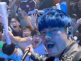 유명 가수와 똑같이 생긴 남성, 콘서트 '전석 매진'...티켓 가격의 비밀 공개