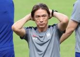내일(10일) 오만과 2차전 치르는 홍명보 감독... '다른 전술 쓰겠다'