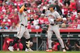 MLB 개막전 2볼넷 2득점 기록한 이정후... SF, 신시내티에 역전승
