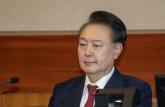 '파면' 尹 전 대통령, 관저 안 비우고 지지자들에게 내놓은 메시지