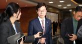 '6선' 조경태, 尹 전 대통령에 '당 나가서 메시지 내라' 폭격