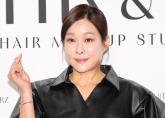 현영, '최대 징역 1년 가능성' 명품 사은품 장사 논란에 밝힌 입장