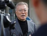 '뇌물죄' 기소된 문재인 전 대통령 '터무니없고 황당... 윤석열 탄핵에 대한 보복성 기소'