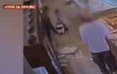 케이크 환불 거부했더니... 5살 손자 앞에서 난동부린 '금쪽이 할아버지'