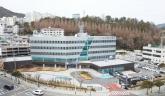 50대 남성 탄 SUV 차량, 여수신항 여객선터미널서 바다로 추락... 운전자 숨져