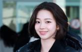 카리나가 공개한 '깐달걀' 피부 꿀팁... '베개 위에 '이것' 깔고 잤다'(영상)