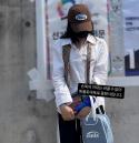이채연, 센스 폭발한 사전투표 인증샷... '파란색 손목 아대는 방울토마토로 중화'