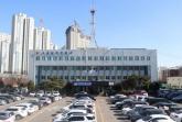 체육 수업 중 '야구방망이' 휘두른 중학생... 갈비뼈 부러진 교사 병원행