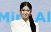 '이즈나' 윤지윤, 활동중단 6개월 만에 결국 팀 '탈퇴'