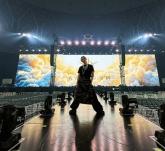 '택시기사 폭행 논란' 인기 남가수, 자숙→복귀 결정... '깊이 반성해'