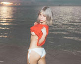 바다가의 야한 풍경